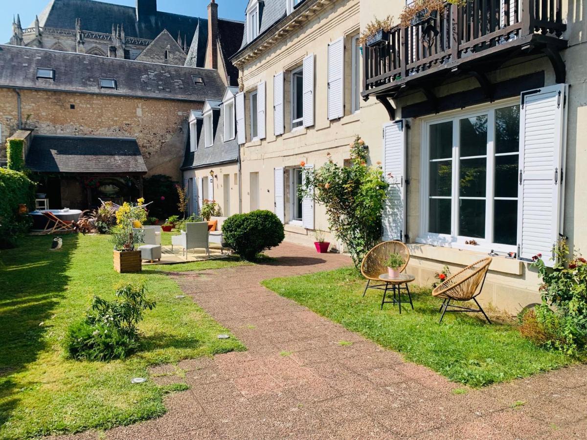 Les Tourterelles Hotell Vendôme Exteriör bild