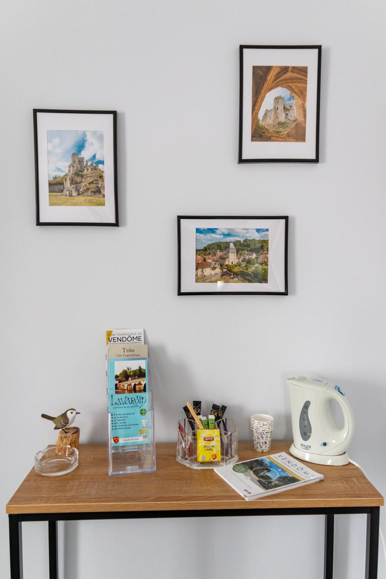 Les Tourterelles Hotell Vendôme Rum bild