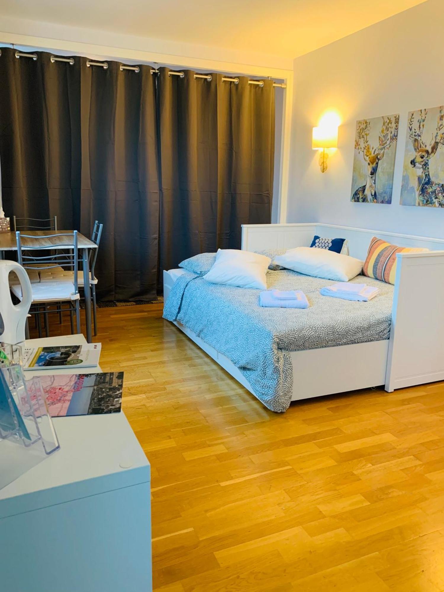 Les Tourterelles Hotell Vendôme Rum bild