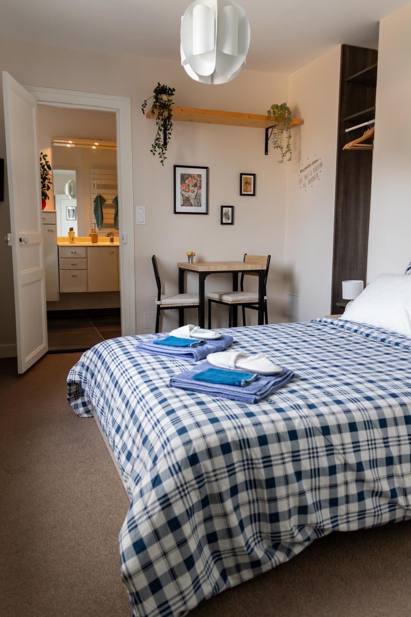 Les Tourterelles Hotell Vendôme Rum bild