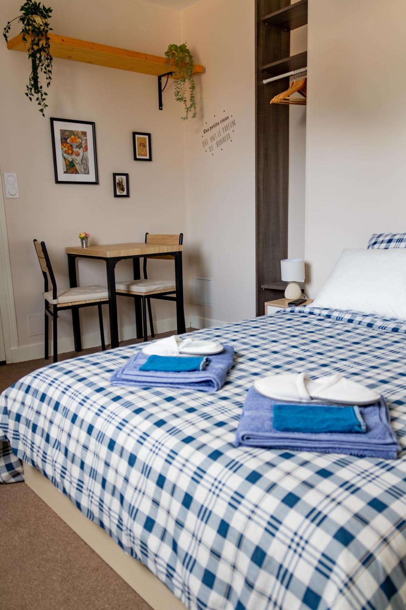 Les Tourterelles Hotell Vendôme Rum bild